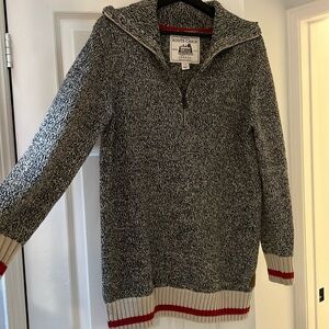 Never worn Roots Cabin Zip knit sweater Size L